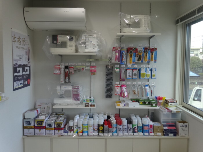 安藤ミシン店内 安藤ミシン店内